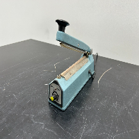 manual impulse sealer image 1